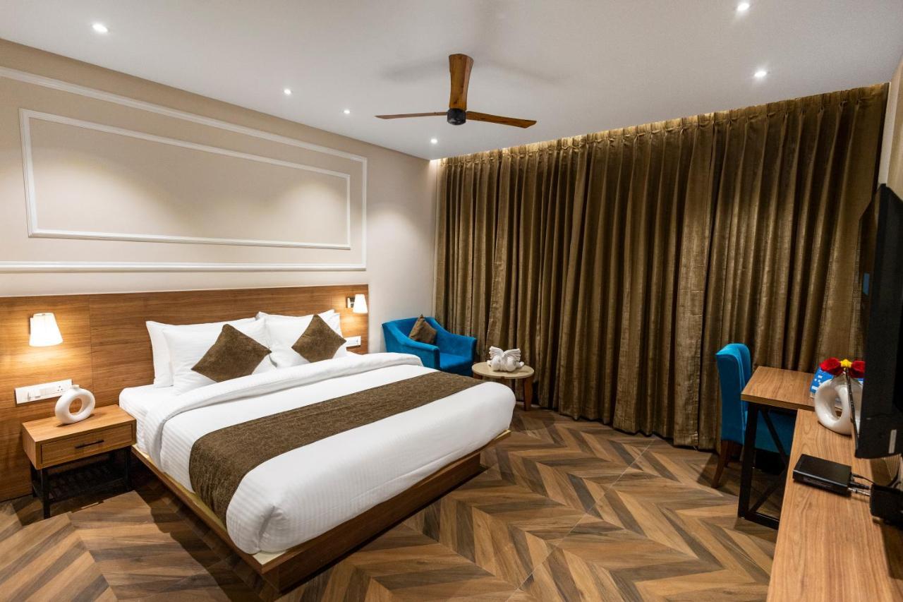 Pride Hotel And Resort Rishīkesh Exterior foto