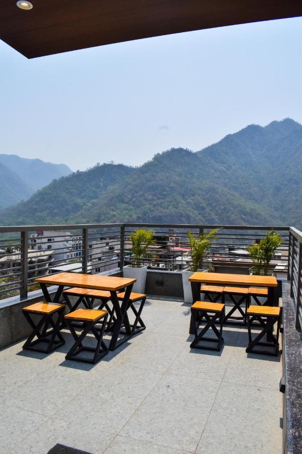 Pride Hotel And Resort Rishīkesh Exterior foto